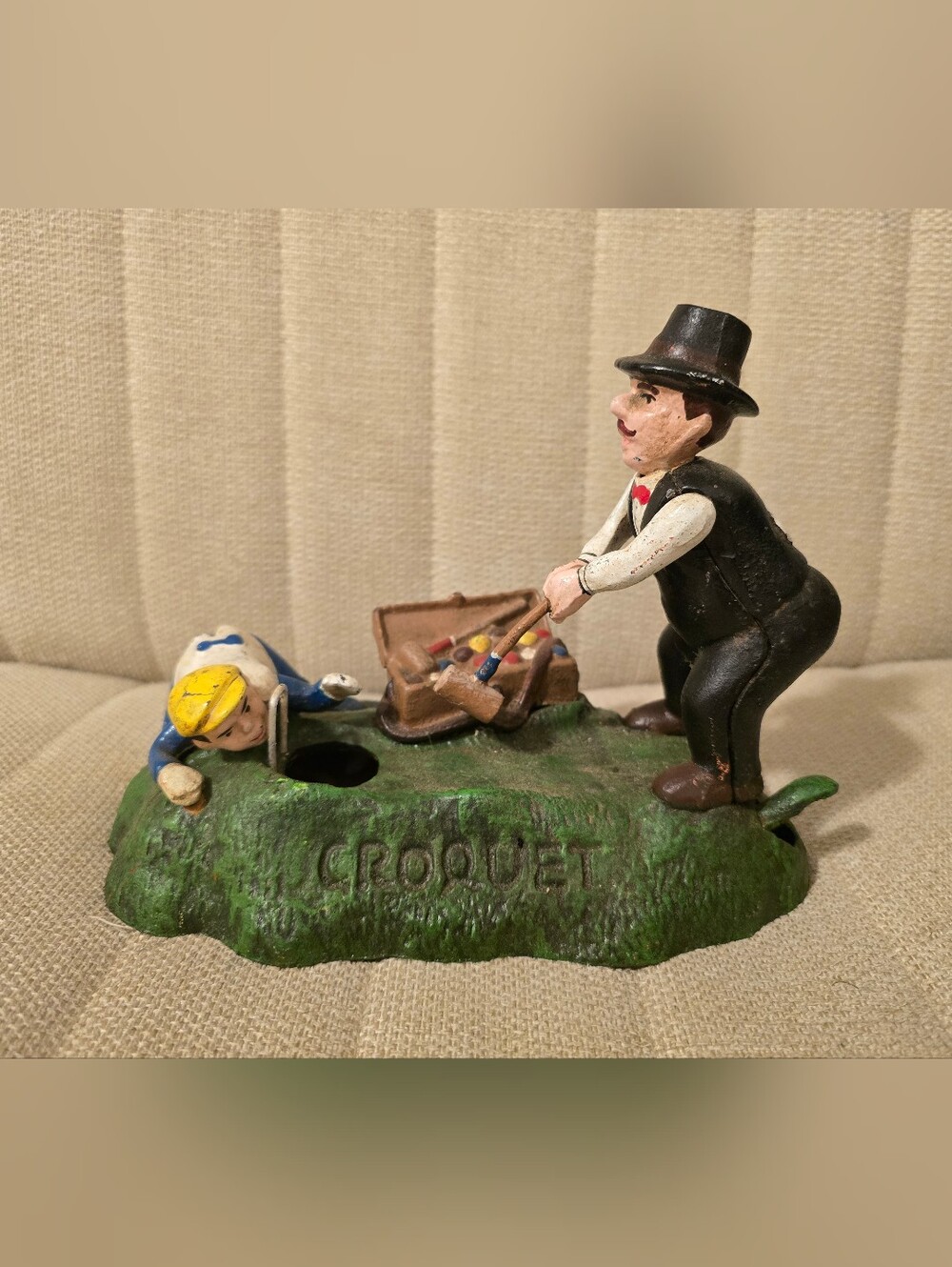 VINTAGE SHEPHARD HARDWARE CROQUET CAST IRON BANK